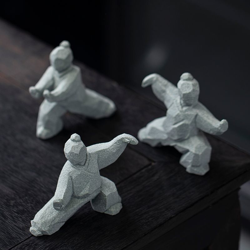Figura de Maestro de Tai Chi,  - Office Technician reseña y precio